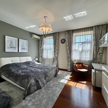 In The Centre Of Apartman