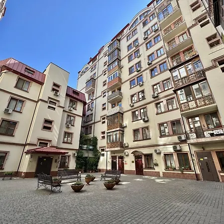 In The Centre Of Apartman