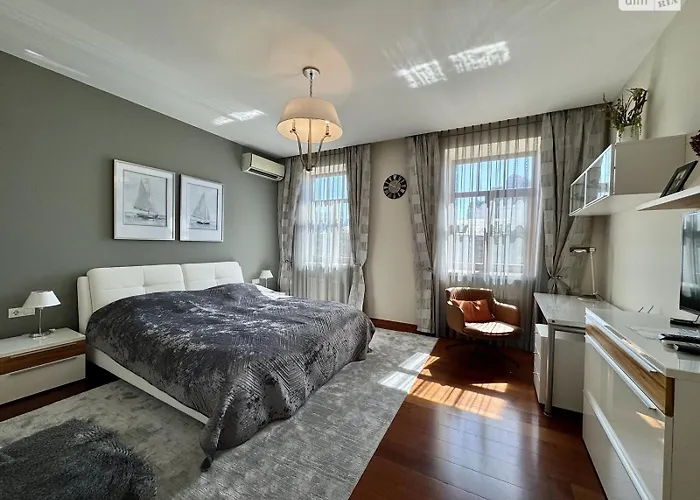 In The Centre Of شقة